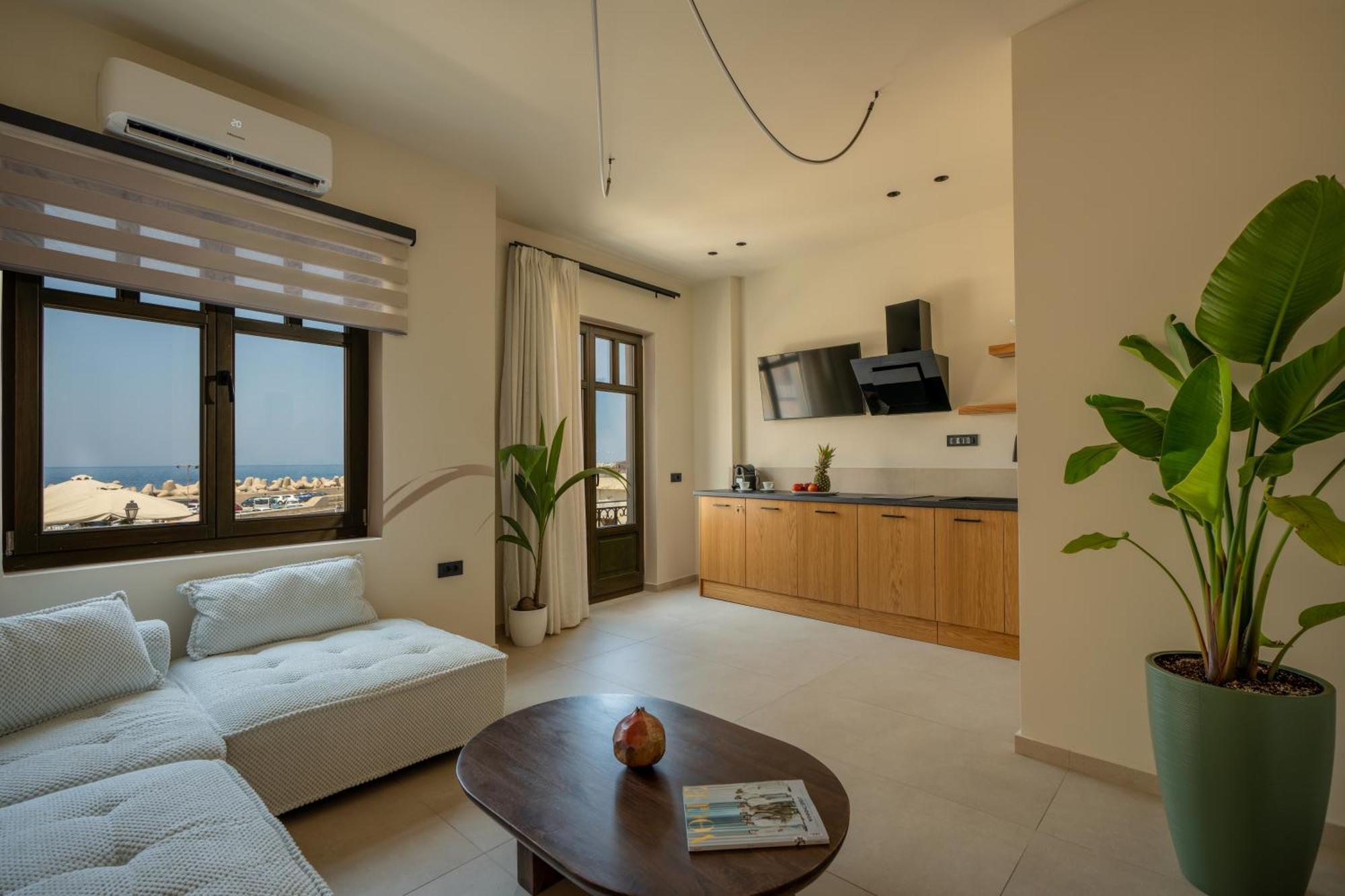 Rettimo Suites, Experience Luxury In The Heart Of Rethymno Exteriör bild