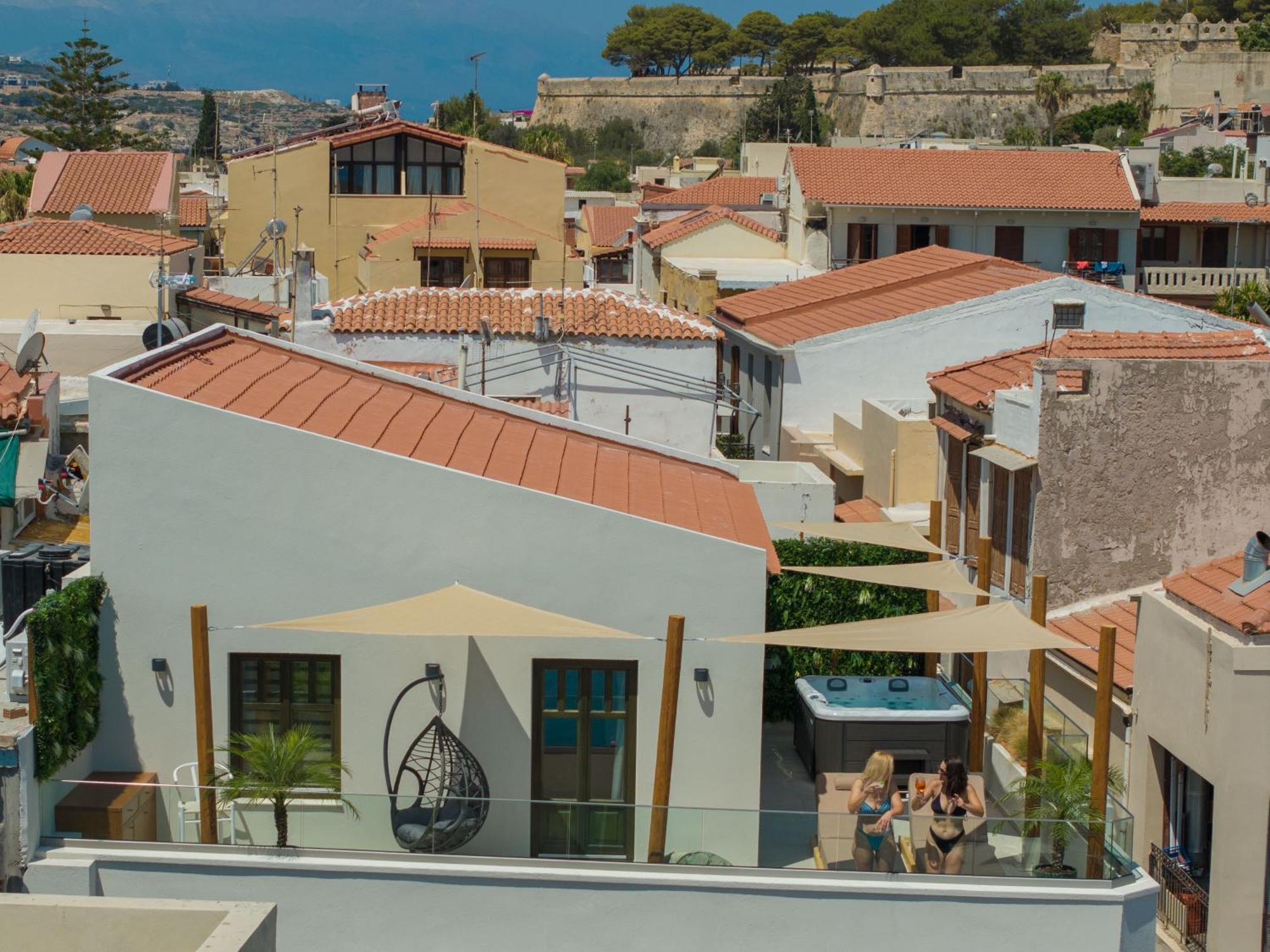 Rettimo Suites, Experience Luxury In The Heart Of Rethymno Exteriör bild