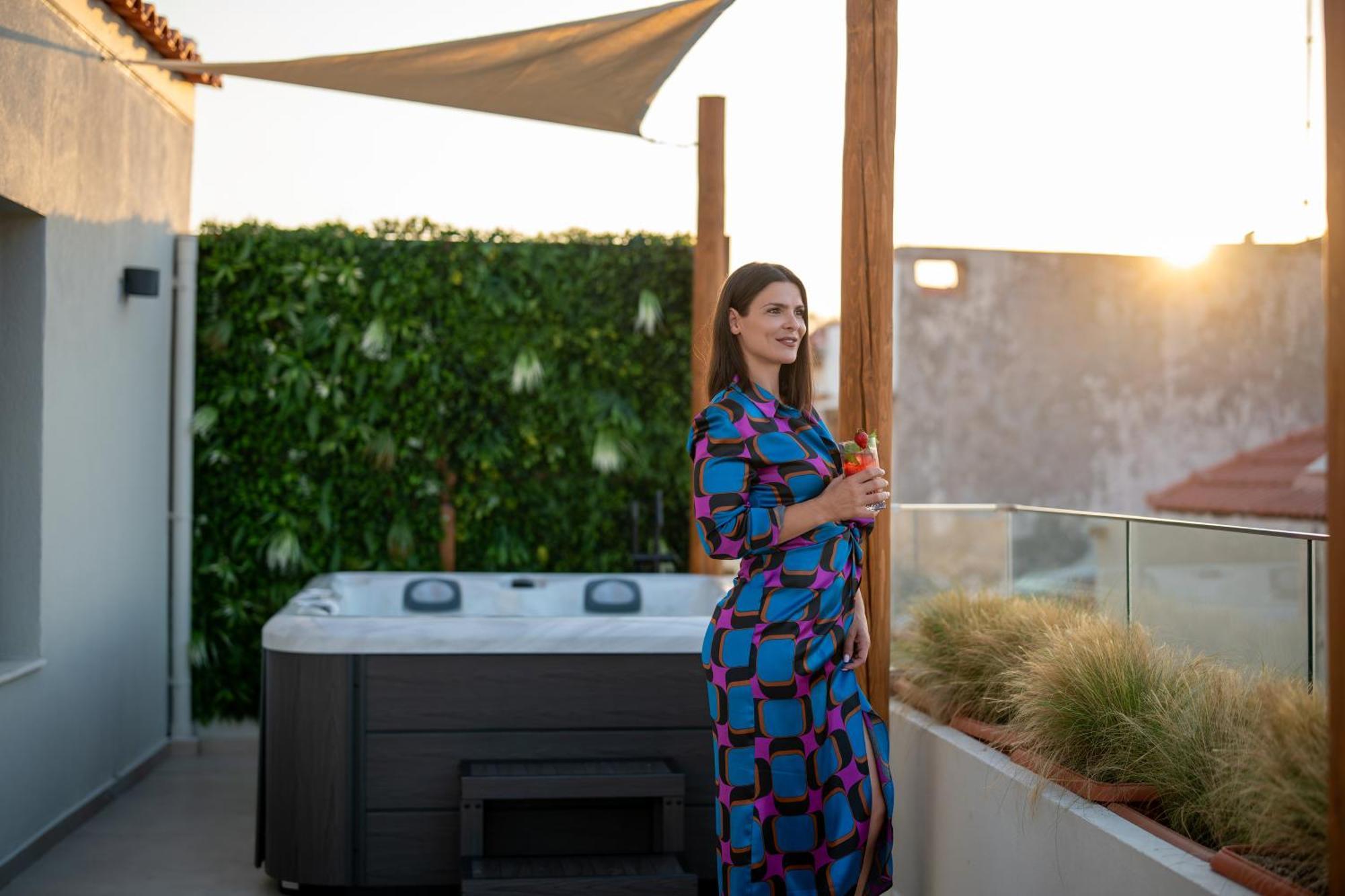 Rettimo Suites, Experience Luxury In The Heart Of Rethymno Exteriör bild