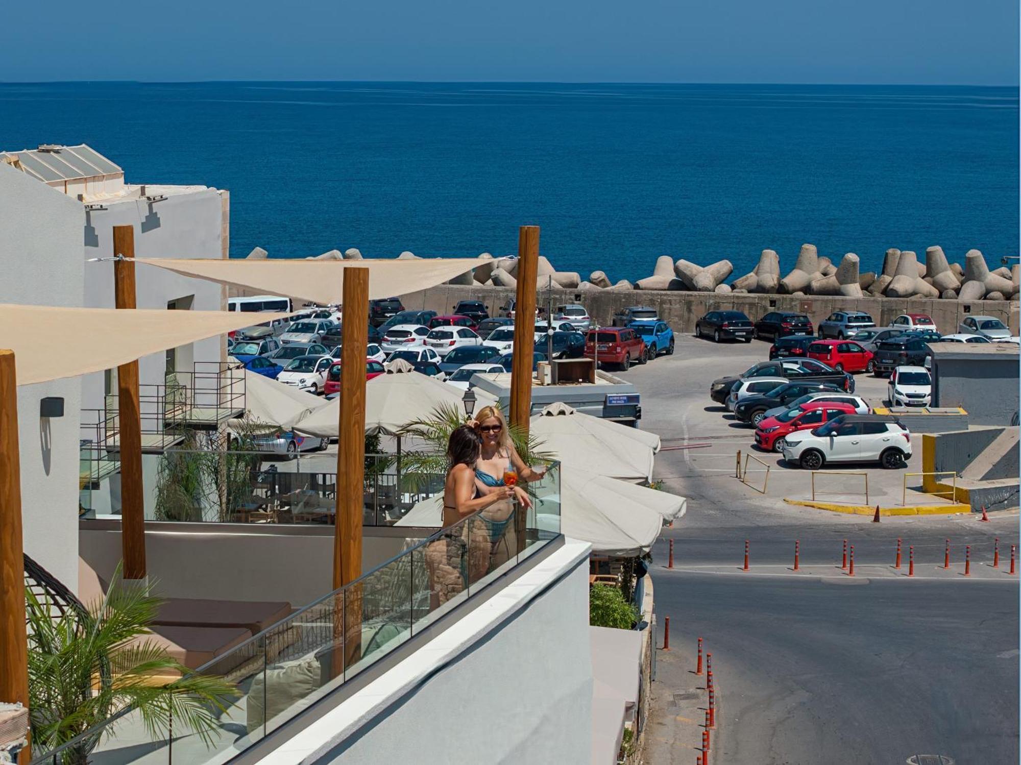 Rettimo Suites, Experience Luxury In The Heart Of Rethymno Exteriör bild