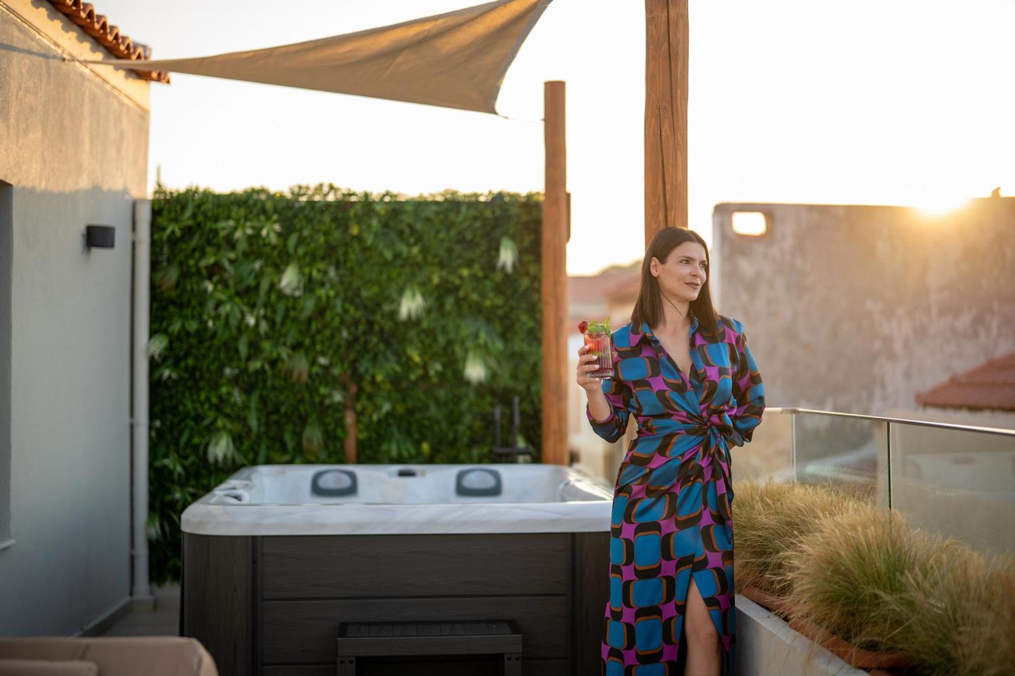 Rettimo Suites, Experience Luxury In The Heart Of Rethymno Exteriör bild