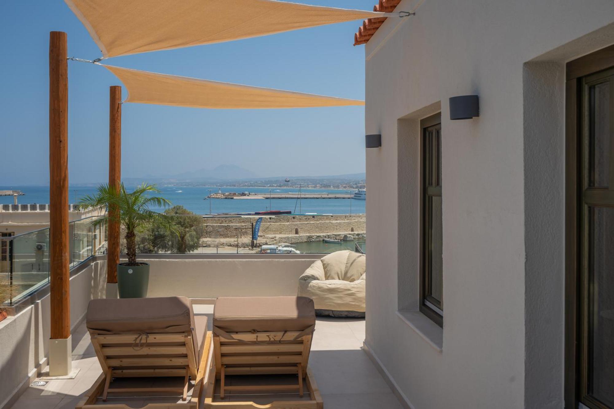 Rettimo Suites, Experience Luxury In The Heart Of Rethymno Exteriör bild
