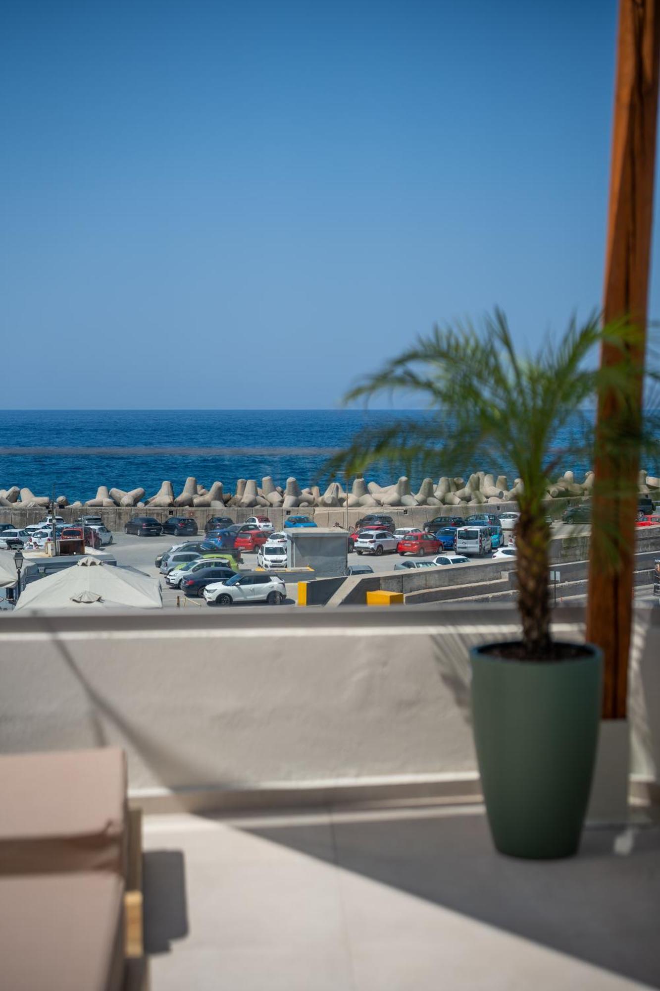 Rettimo Suites, Experience Luxury In The Heart Of Rethymno Exteriör bild