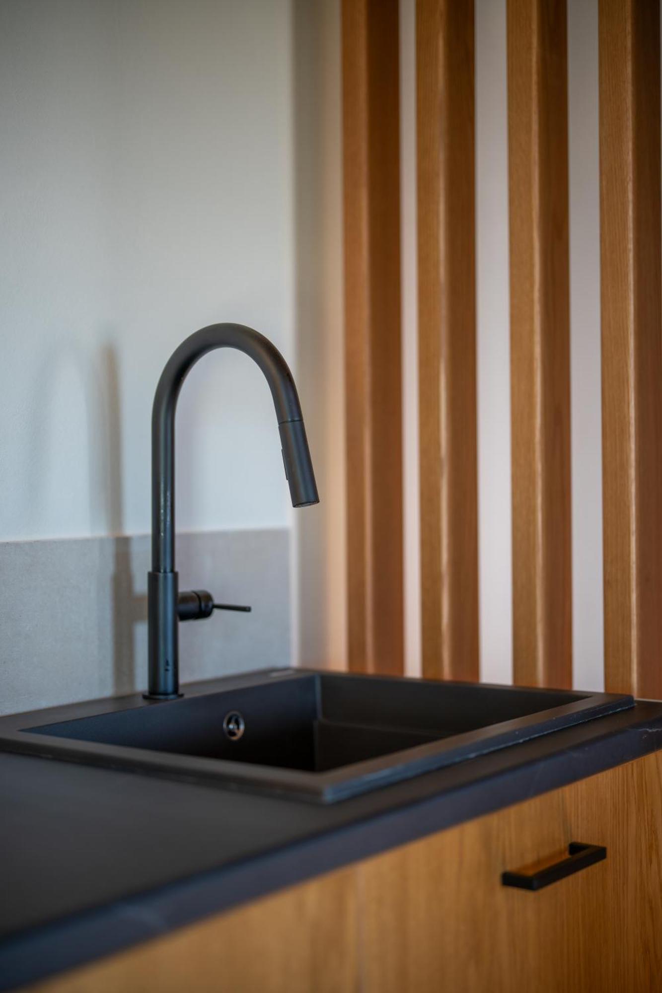 Rettimo Suites, Experience Luxury In The Heart Of Rethymno Exteriör bild