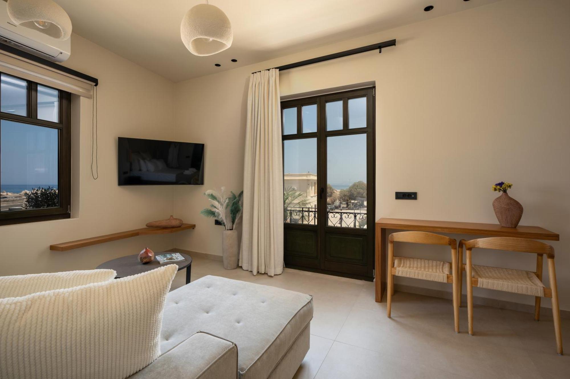 Rettimo Suites, Experience Luxury In The Heart Of Rethymno Exteriör bild